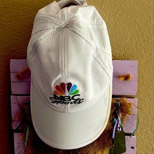 Vintage NBC sports fanatic cap. Feeling lucky 🍀. VINTAGE!!!